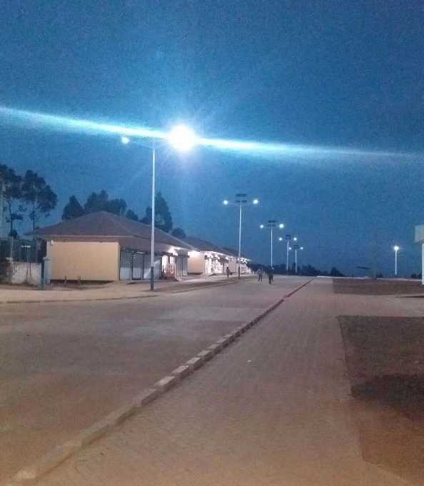 白河县非洲科特迪瓦太阳能路灯工程